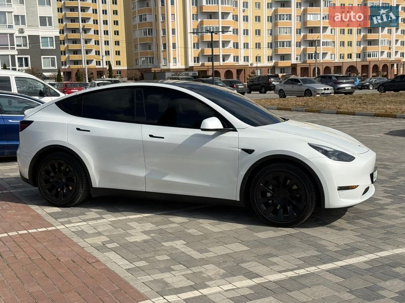 Внедорожник / Кроссовер Tesla Model Y 2023 в Киеве фото 7 Внедорожник / Кроссовер Tesla Model Y 2023 в Киеве