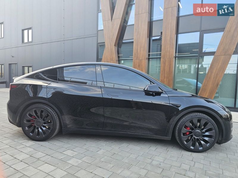 Внедорожник / Кроссовер Tesla Model Y 2023 в Киеве фото 7 Внедорожник / Кроссовер Tesla Model Y 2023 в Киеве