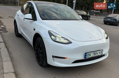 Позашляховик / Кросовер Tesla Model Y 2022 в Рівному