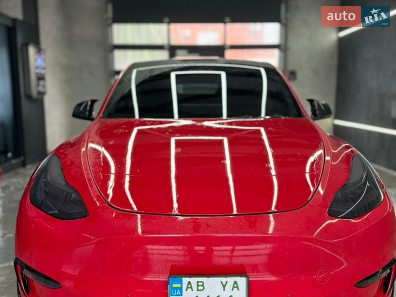 Внедорожник / Кроссовер Tesla Model Y 2022 в Черкассах