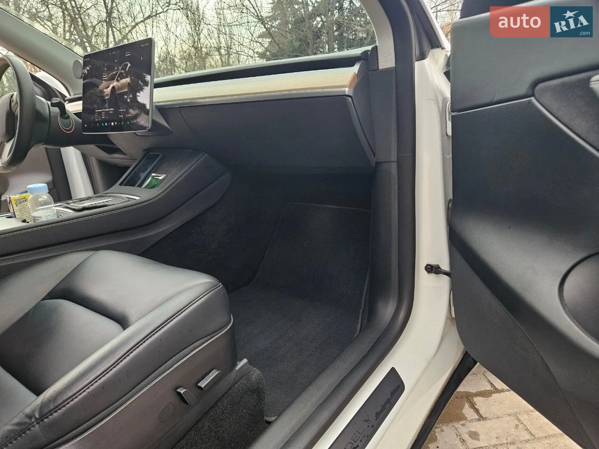 2022 Tesla Model Y - мініатюра 13