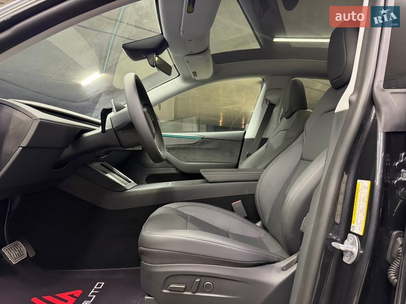 Внедорожник / Кроссовер Tesla Model Y 2025 в Одессе