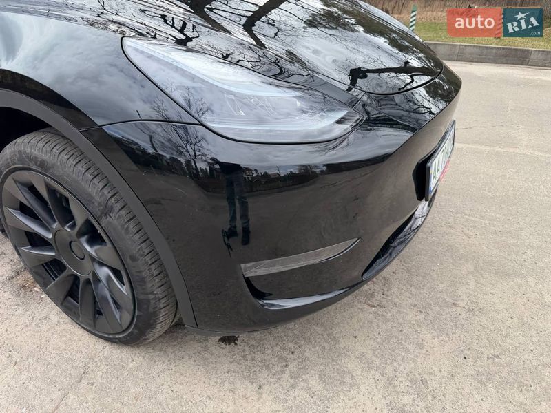 Позашляховик / Кросовер Tesla Model Y 2024 в Києві фото 28 Позашляховик / Кросовер Tesla Model Y 2024 в Києві