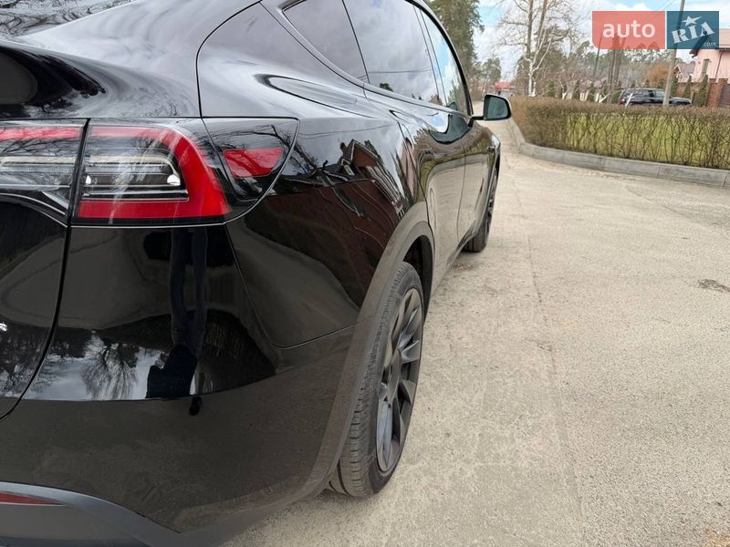 Позашляховик / Кросовер Tesla Model Y 2024 в Києві фото 29 Позашляховик / Кросовер Tesla Model Y 2024 в Києві