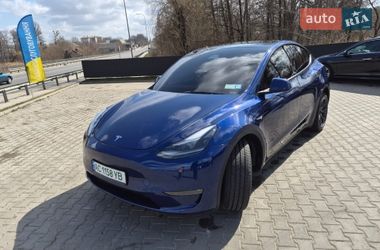 Позашляховик / Кросовер Tesla Model Y 2024 в Бучі