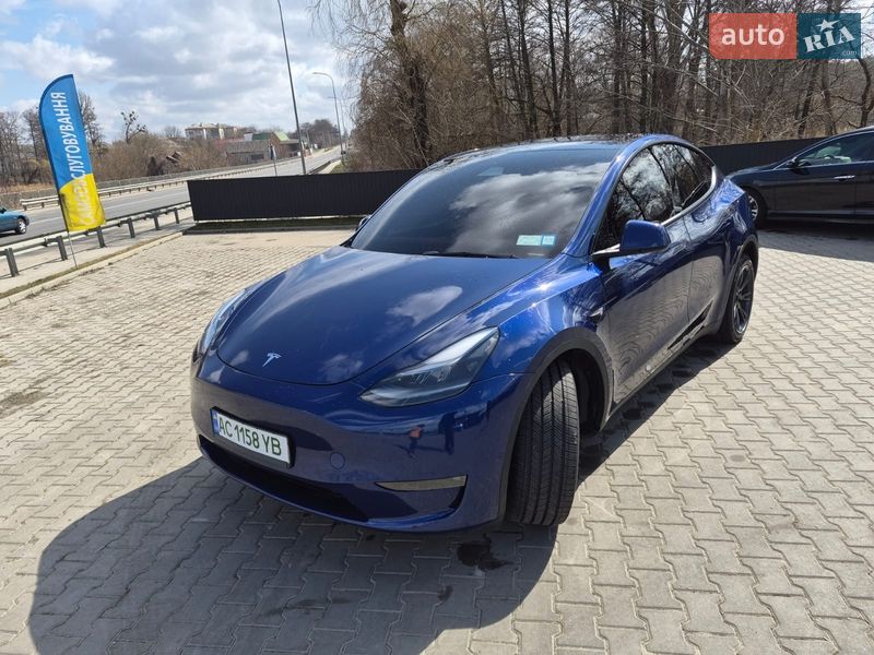 Tesla Model Y 2024 Tesla Model Y 2024