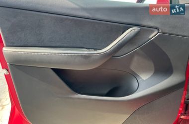 Внедорожник / Кроссовер Tesla Model Y 2022 в Львове