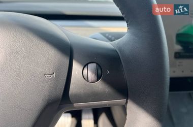 Внедорожник / Кроссовер Tesla Model Y 2022 в Львове