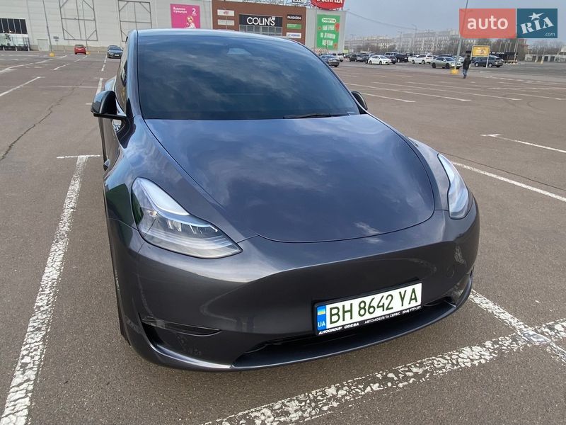 Внедорожник / Кроссовер Tesla Model Y 2023 в Одессе