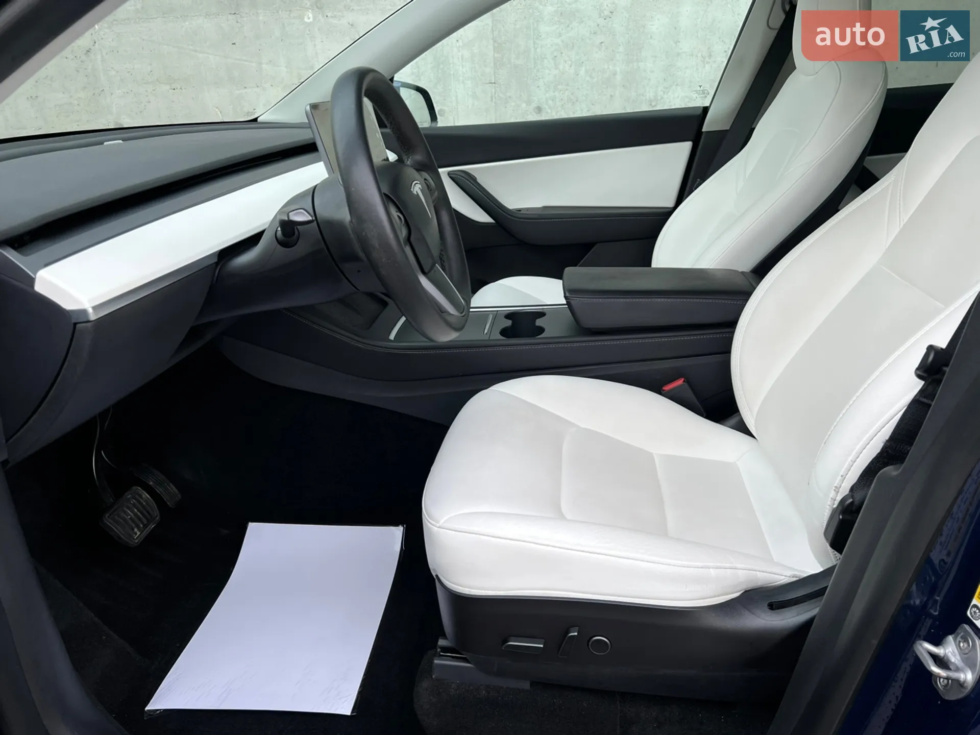 2022 Tesla Model Y - мініатюра 9