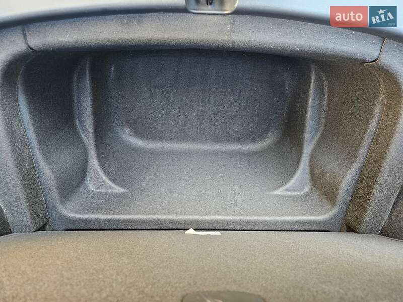 Позашляховик / Кросовер Tesla Model Y 2023 в Києві