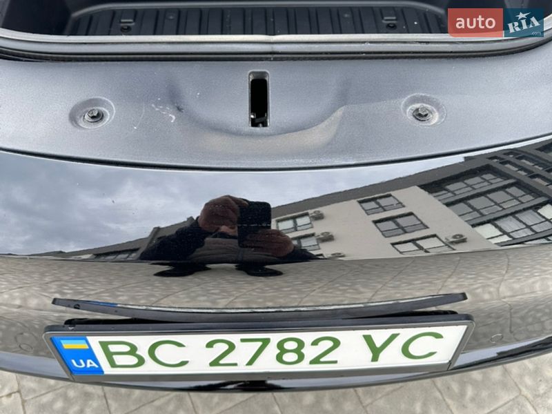 Внедорожник / Кроссовер Tesla Model Y 2022 в Львове фото 18 Внедорожник / Кроссовер Tesla Model Y 2022 в Львове