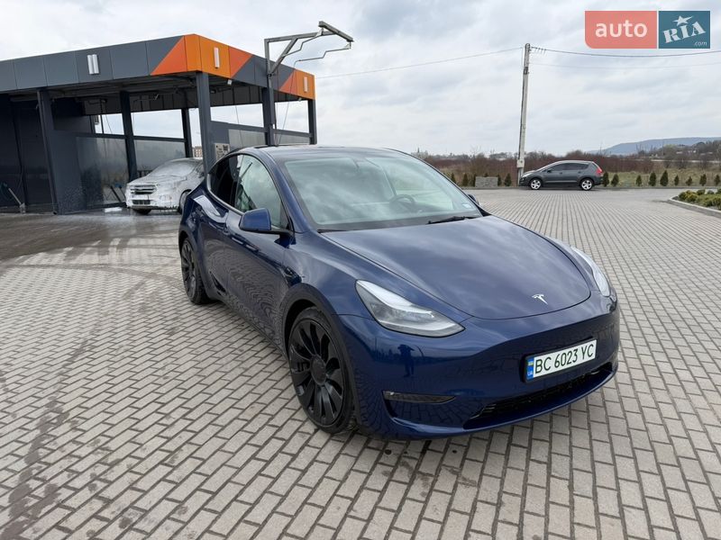 Внедорожник / Кроссовер Tesla Model Y 2022 в Золочеве фото 10 Внедорожник / Кроссовер Tesla Model Y 2022 в Золочеве