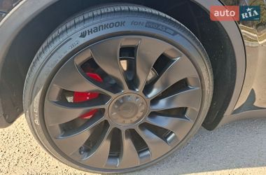Внедорожник / Кроссовер Tesla Model Y 2024 в Хмельнике