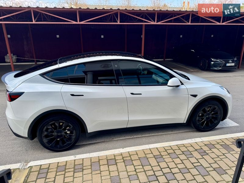 Внедорожник / Кроссовер Tesla Model Y 2022 в Запорожье фото 12 Внедорожник / Кроссовер Tesla Model Y 2022 в Запорожье