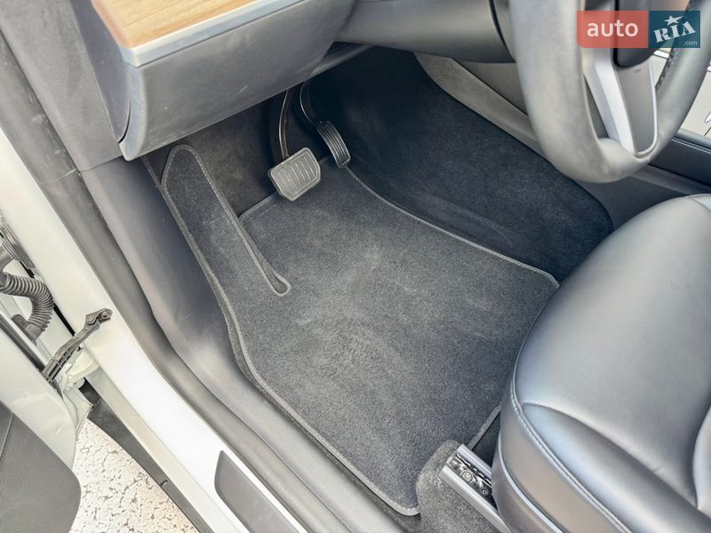 Внедорожник / Кроссовер Tesla Model Y 2022 в Запорожье фото 22 Внедорожник / Кроссовер Tesla Model Y 2022 в Запорожье