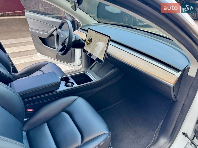 Внедорожник / Кроссовер Tesla Model Y 2022 в Запорожье фото 47 Внедорожник / Кроссовер Tesla Model Y 2022 в Запорожье