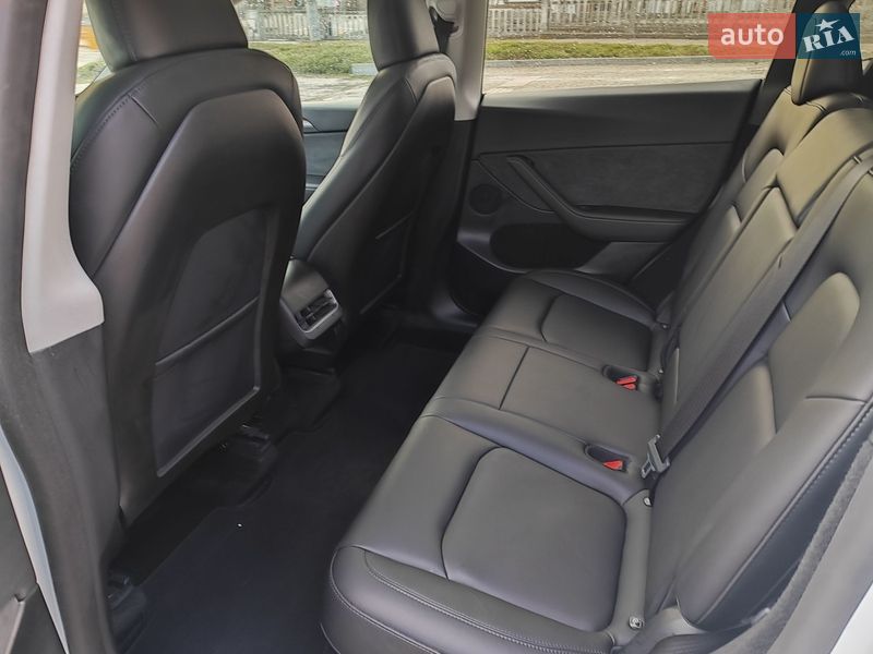 Внедорожник / Кроссовер Tesla Model Y 2024 в Белой Церкви фото 10 Внедорожник / Кроссовер Tesla Model Y 2024 в Белой Церкви