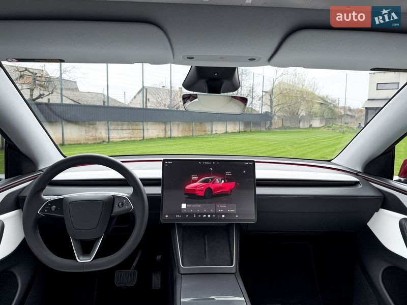 Позашляховик / Кросовер Tesla Model Y 2025 в Ужгороді фото 7 Позашляховик / Кросовер Tesla Model Y 2025 в Ужгороді