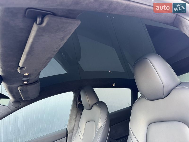 Позашляховик / Кросовер Tesla Model Y 2022 в Луцьку