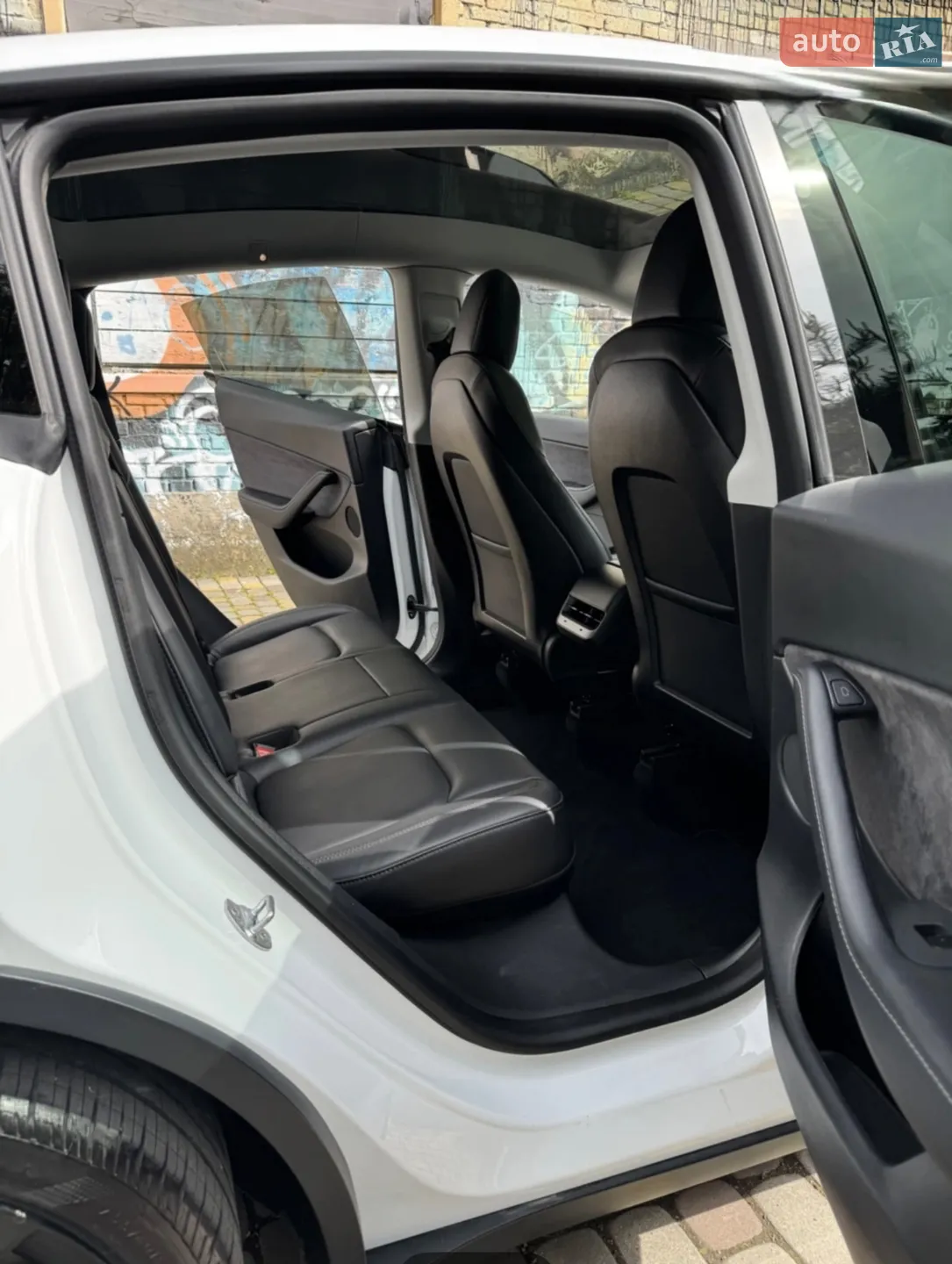 2021 Tesla Model Y - мініатюра 20