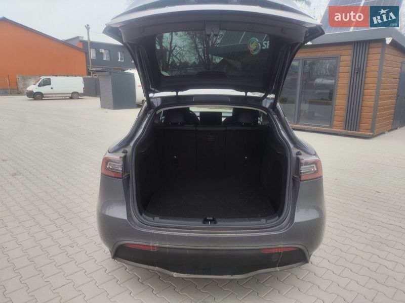Позашляховик / Кросовер Tesla Model Y 2023 в Вінниці фото 5 Позашляховик / Кросовер Tesla Model Y 2023 в Вінниці