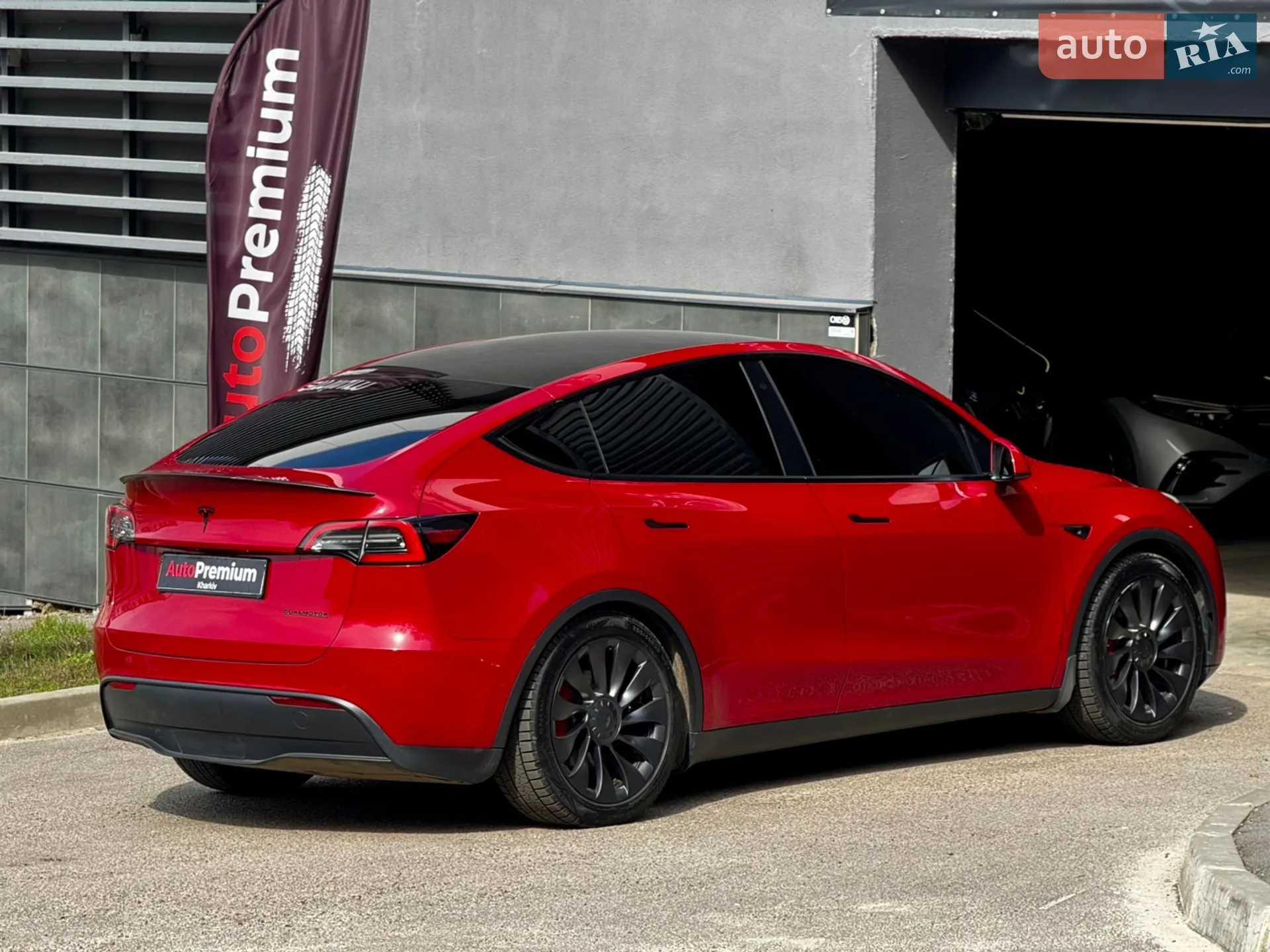 2022 Tesla Model Y - мініатюра 9