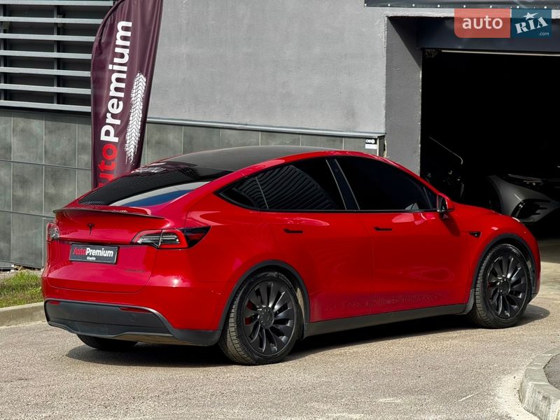 Позашляховик / Кросовер Tesla Model Y 2022 в Харкові фото 9 Позашляховик / Кросовер Tesla Model Y 2022 в Харкові