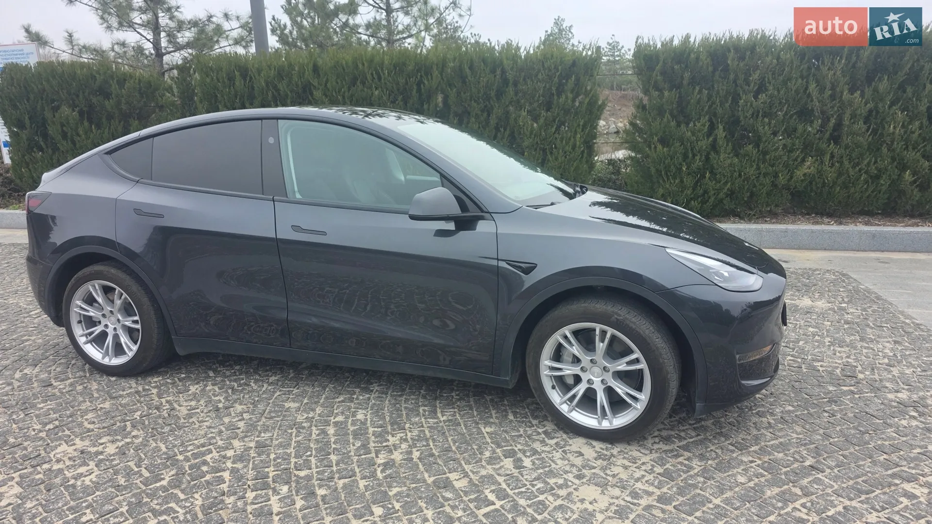 2024 Tesla Model Y - мініатюра 5