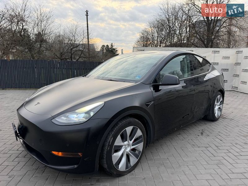 Позашляховик / Кросовер Tesla Model Y 2022 в Луцьку фото 2 Позашляховик / Кросовер Tesla Model Y 2022 в Луцьку