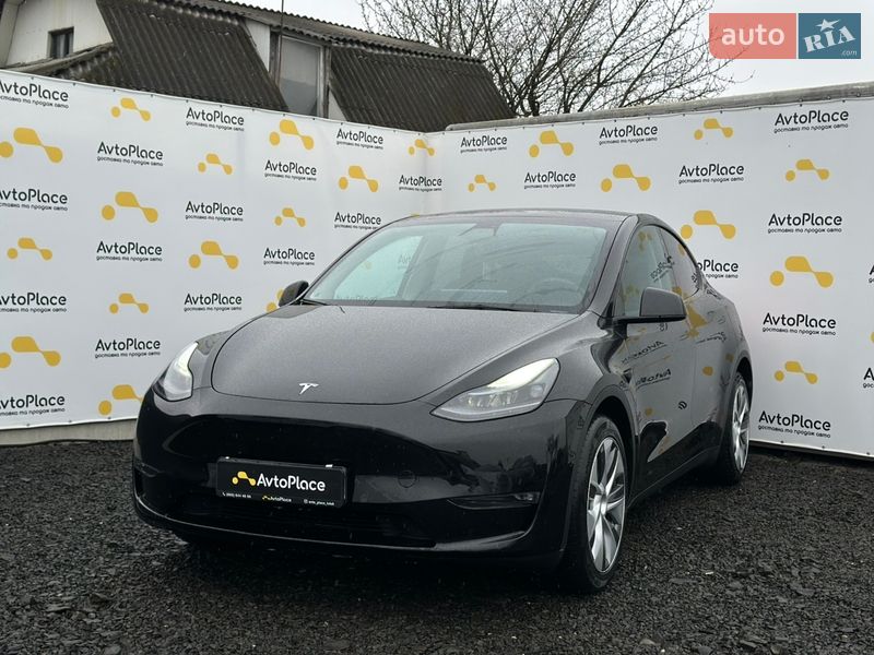 Tesla Model Y 2022