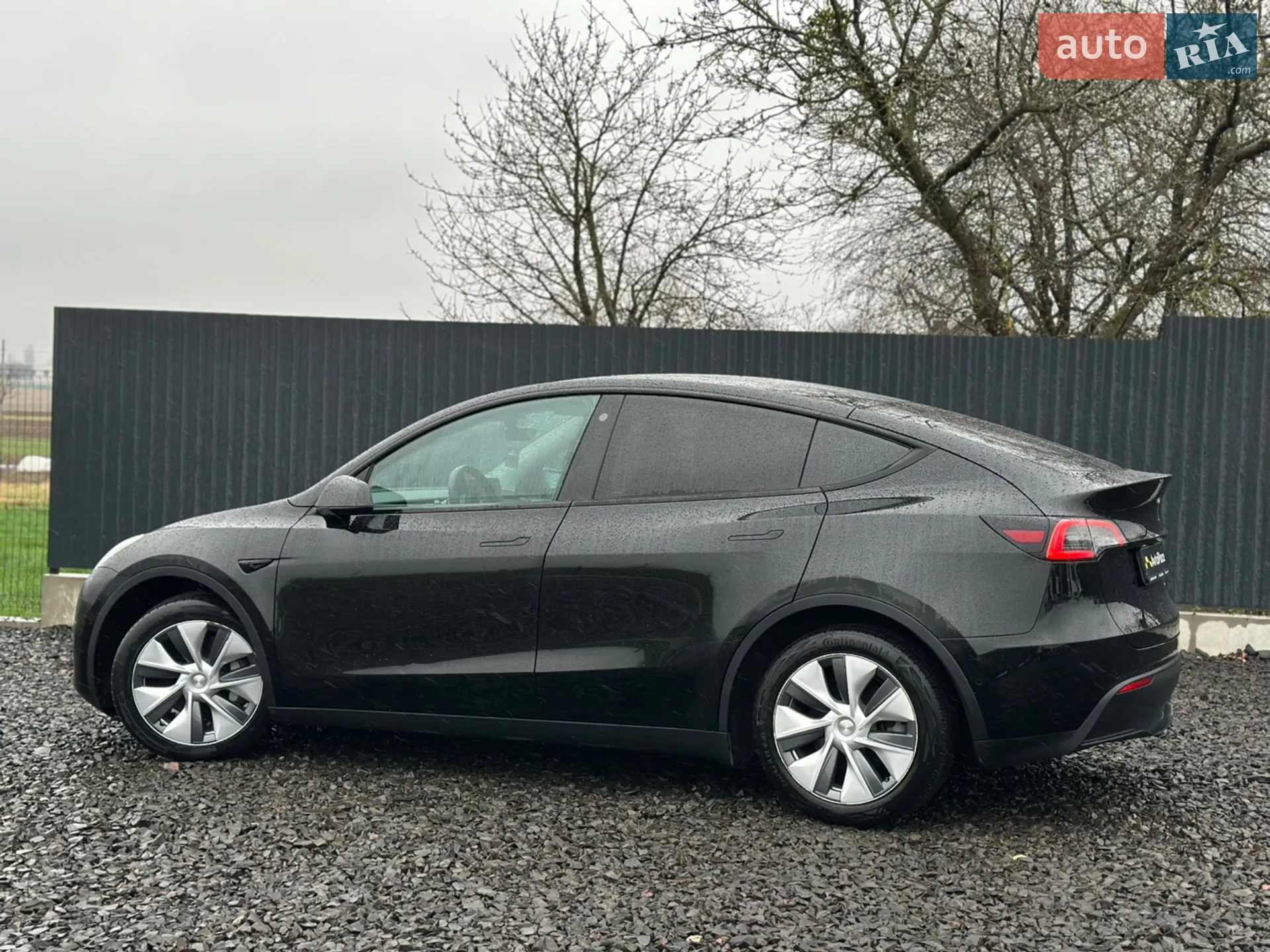 2022 Tesla Model Y - мініатюра 3