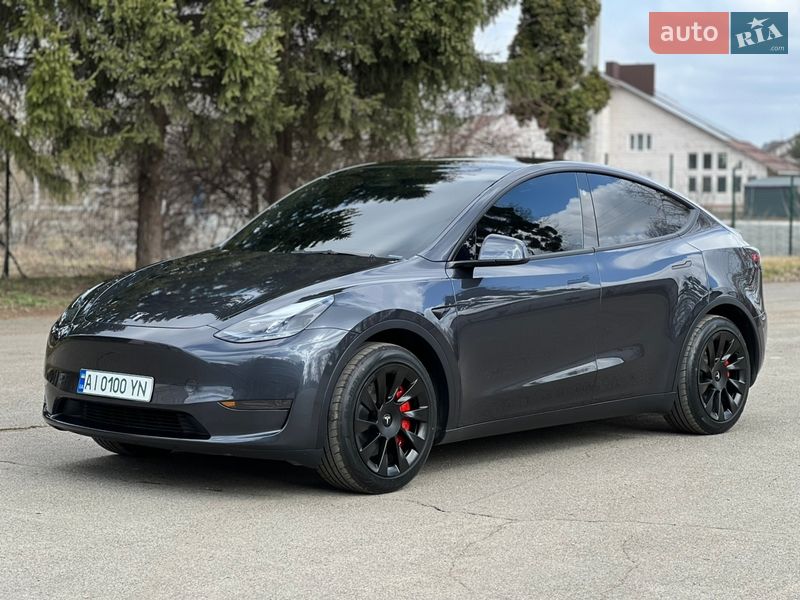Позашляховик / Кросовер Tesla Model Y 2024 в Києві