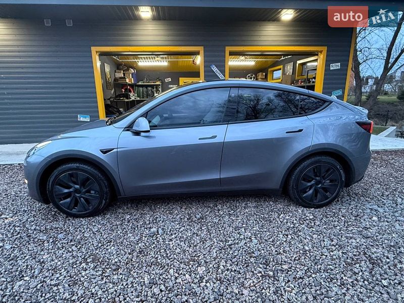 Внедорожник / Кроссовер Tesla Model Y 2024 в Киеве фото 5 Внедорожник / Кроссовер Tesla Model Y 2024 в Киеве
