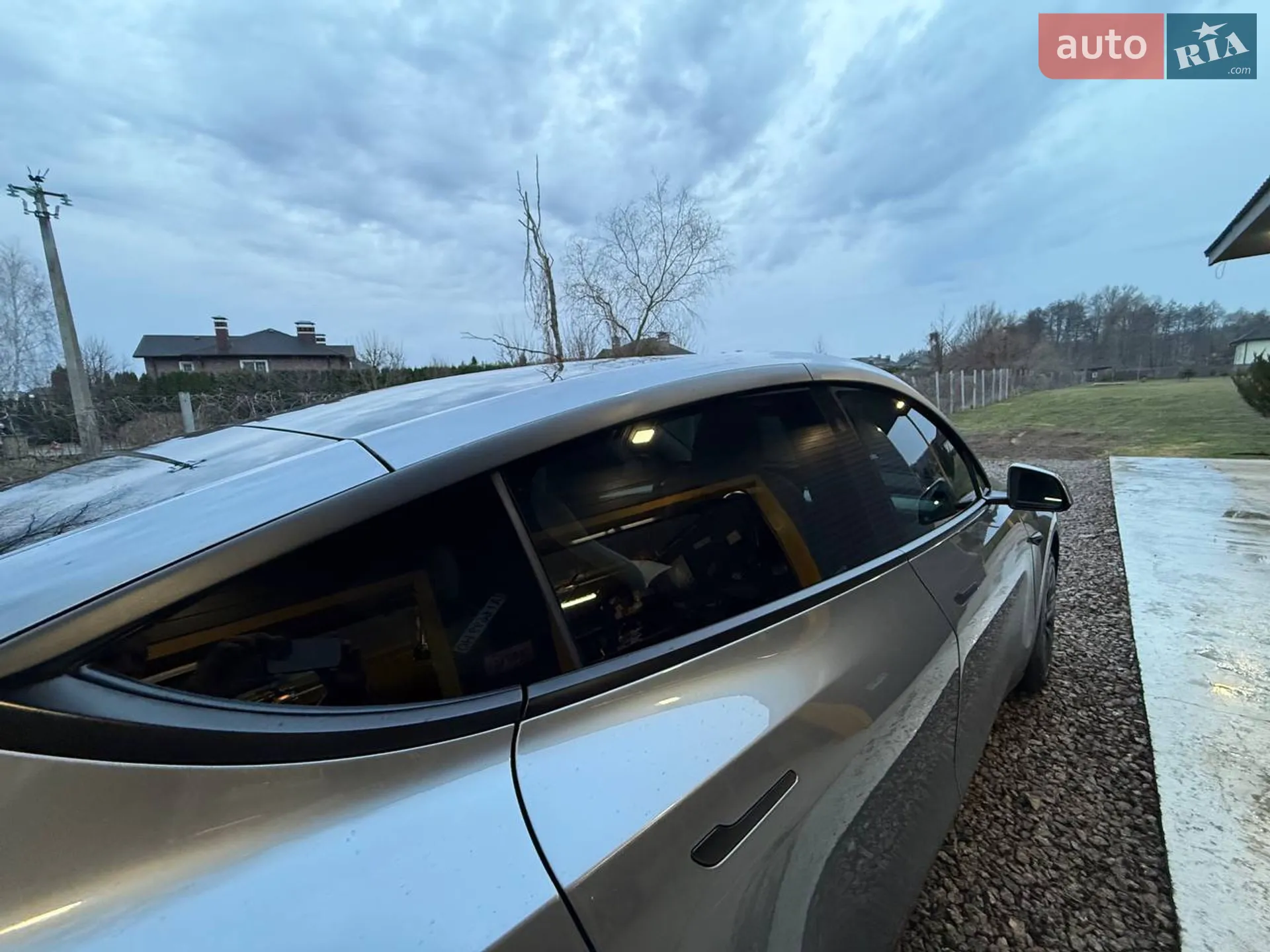 2024 Tesla Model Y - мініатюра 9