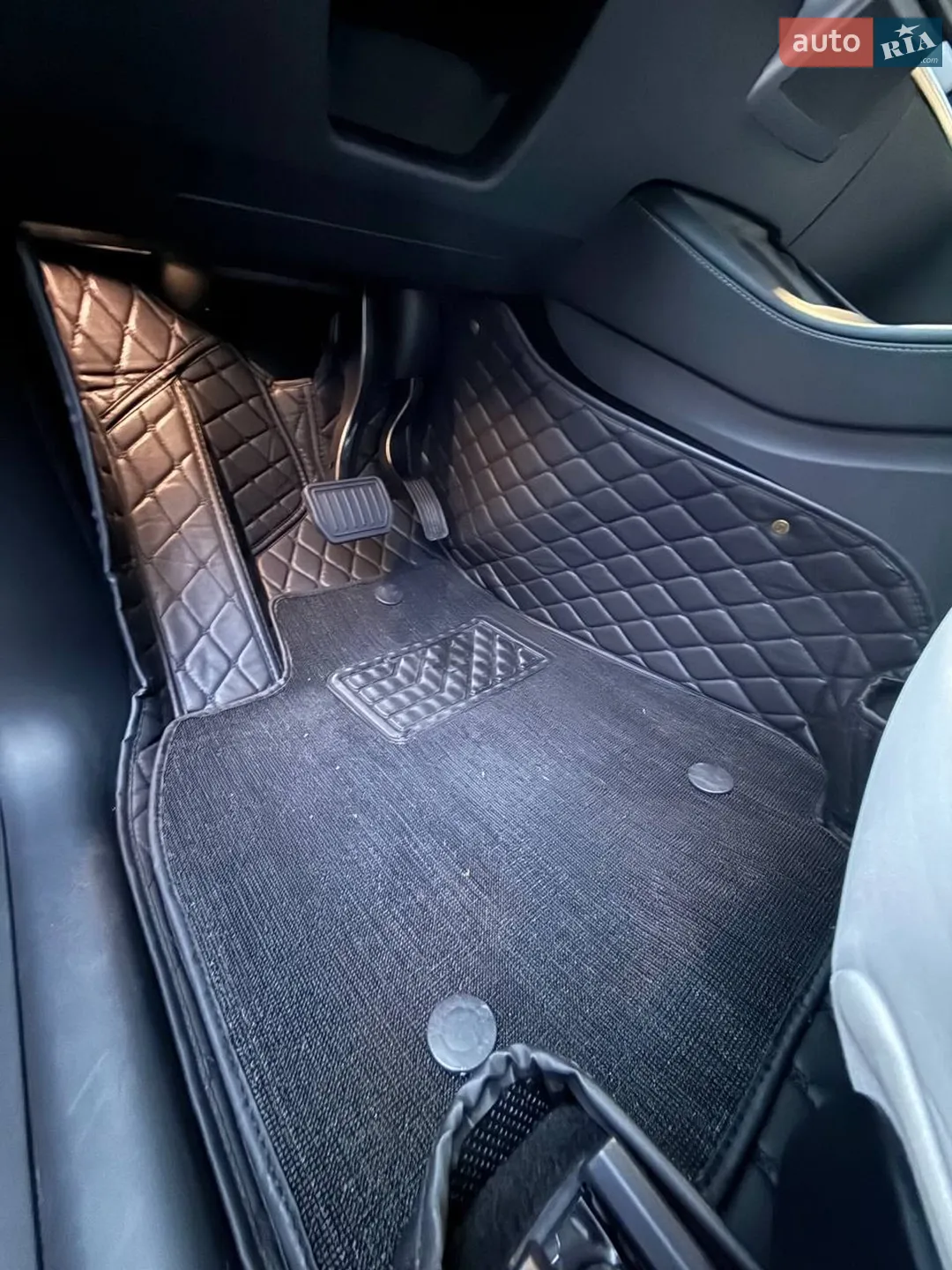 2024 Tesla Model Y - мініатюра 34