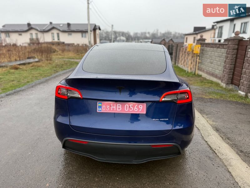 Внедорожник / Кроссовер Tesla Model Y 2021 в Ровно