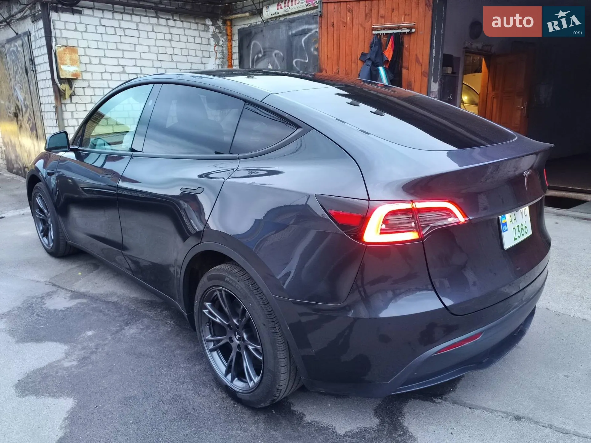 2024 Tesla Model Y - мініатюра 13