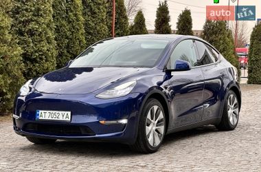 Внедорожник / Кроссовер Tesla Model Y 2022 в Киеве