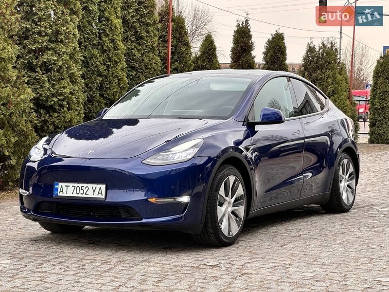 Внедорожник / Кроссовер Tesla Model Y 2022 в Киеве