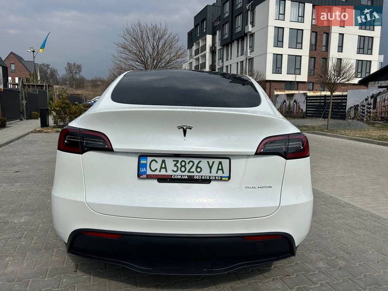 Позашляховик / Кросовер Tesla Model Y 2024 в Умані фото 6 Позашляховик / Кросовер Tesla Model Y 2024 в Умані