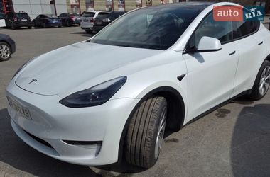 Позашляховик / Кросовер Tesla Model Y 2023 в Дніпрі