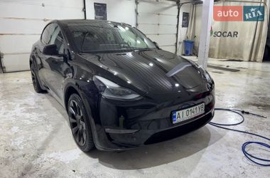 Внедорожник / Кроссовер Tesla Model Y 2024 в Киеве