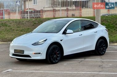 Внедорожник / Кроссовер Tesla Model Y 2021 в Киеве