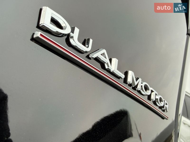 Позашляховик / Кросовер Tesla Model Y 2024 в Чернівцях фото 51 Позашляховик / Кросовер Tesla Model Y 2024 в Чернівцях