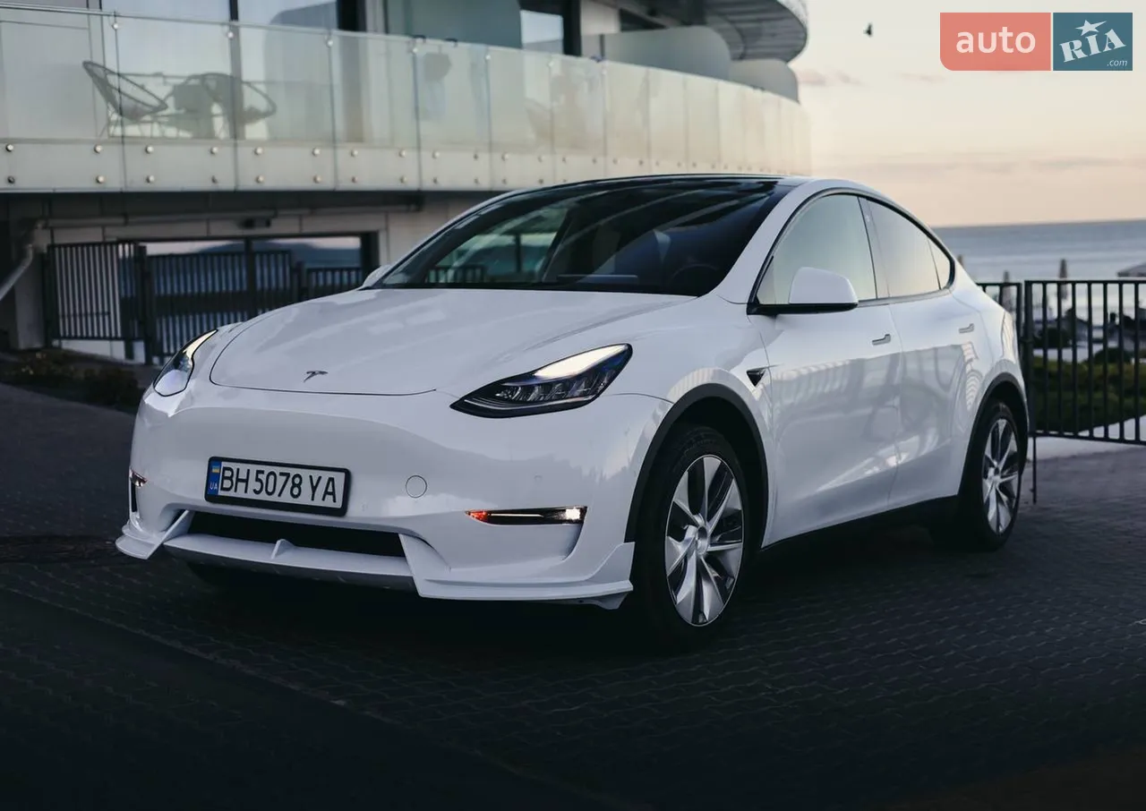2023 Tesla Model Y - мініатюра 181