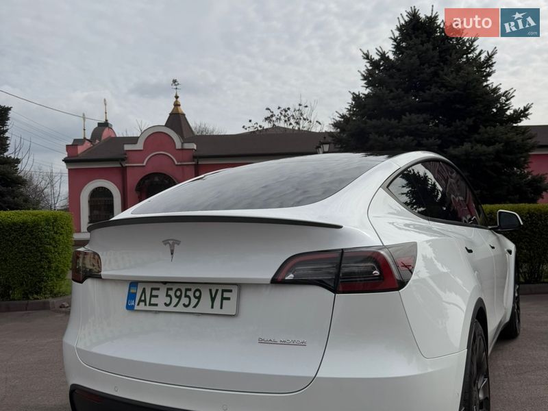 Внедорожник / Кроссовер Tesla Model Y 2022 в Каменском