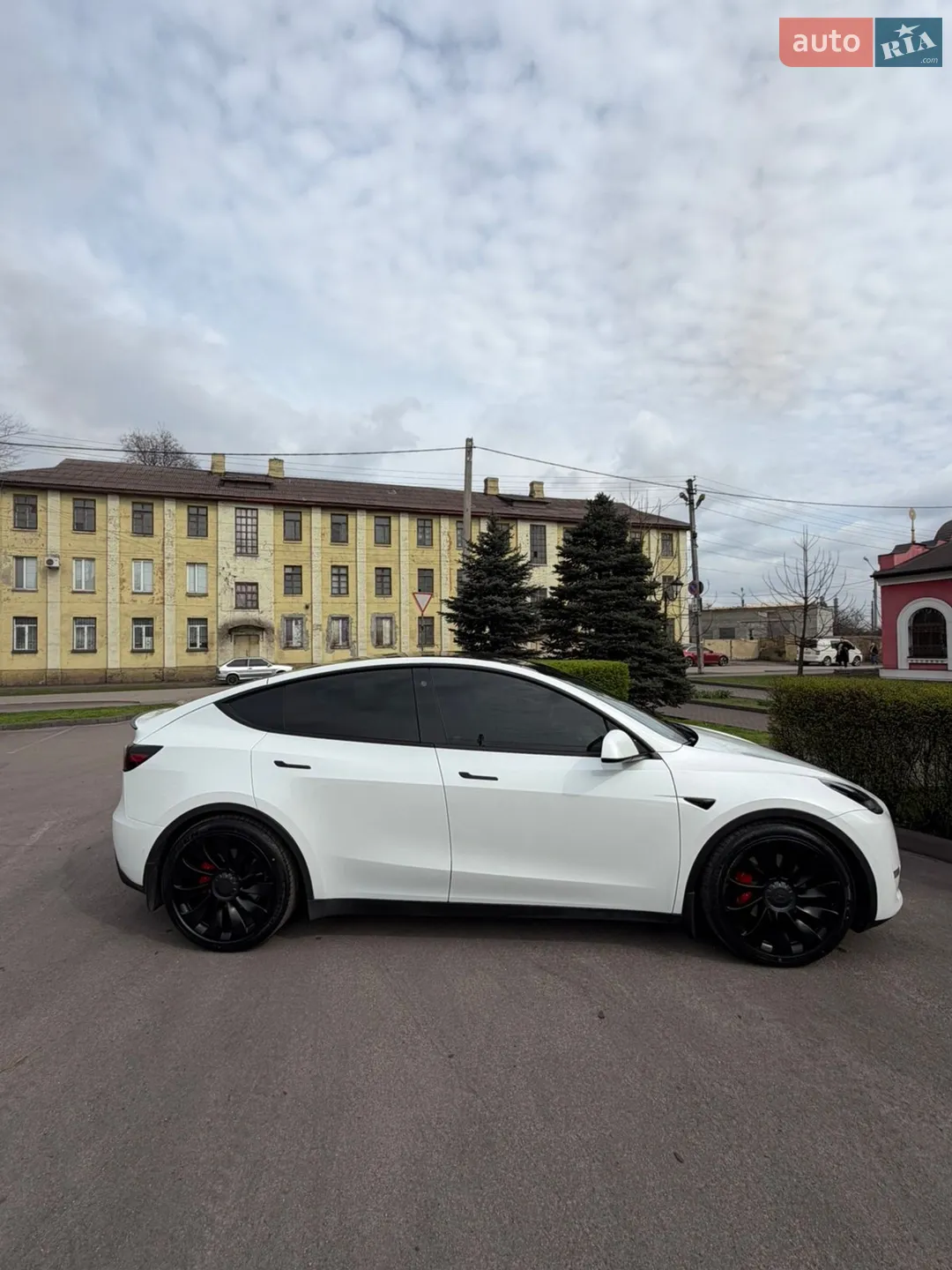 2022 Tesla Model Y - мініатюра 26