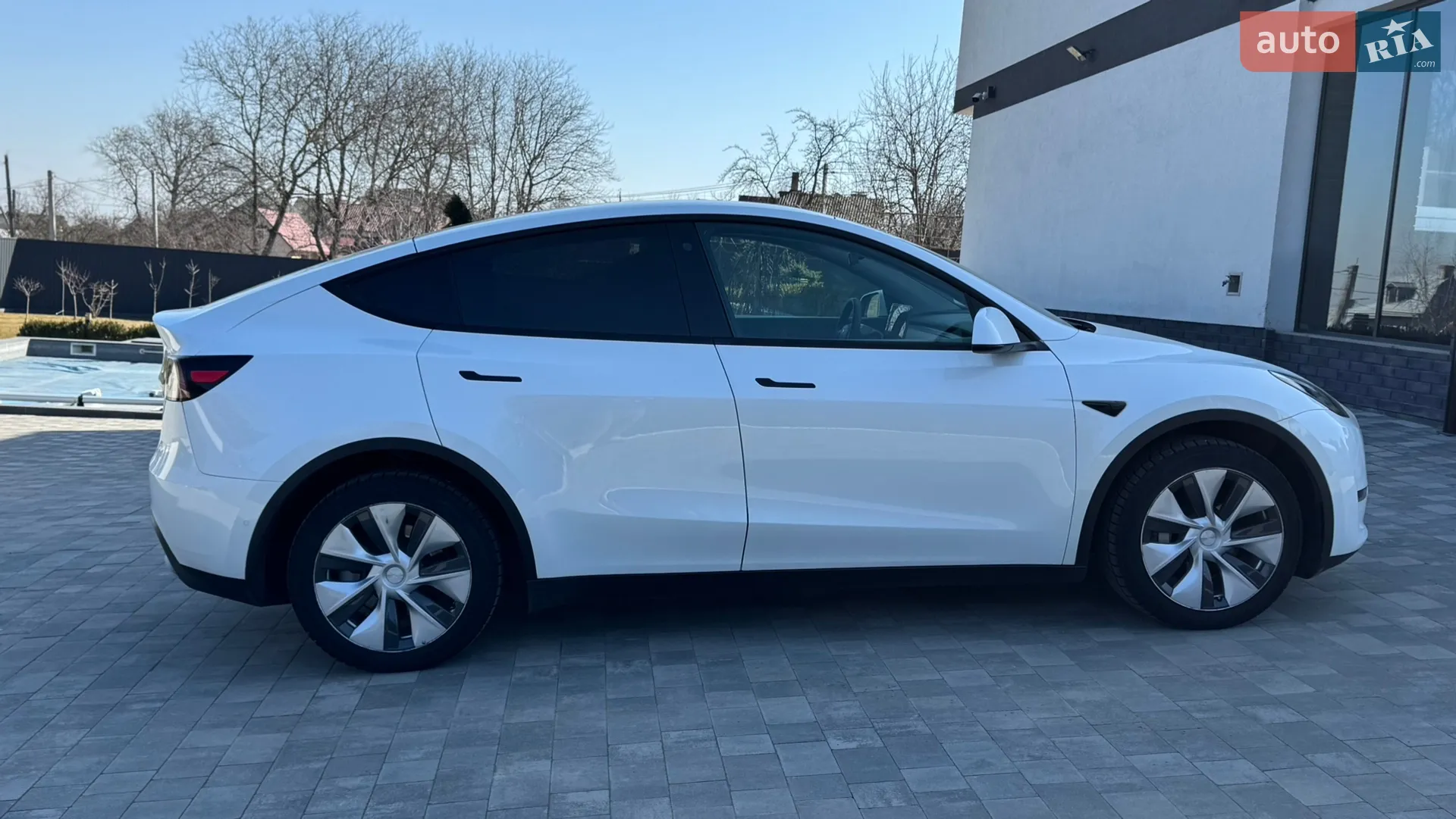 2021 Tesla Model Y - мініатюра 9
