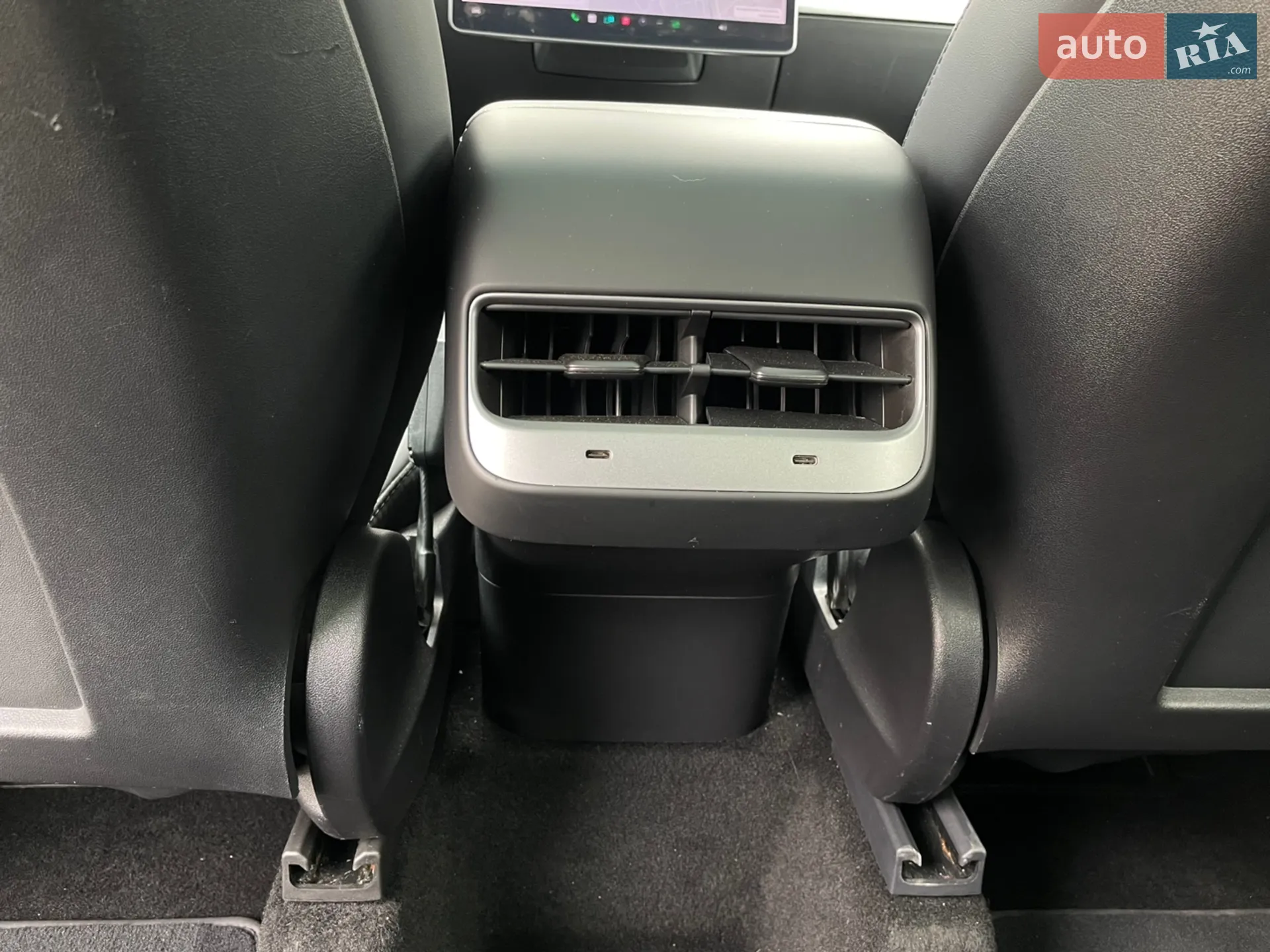 2020 Tesla Model Y - мініатюра 35